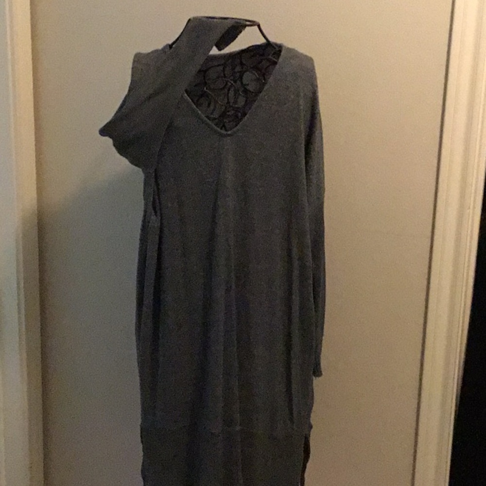 American Eagle XS Soft Plush Top